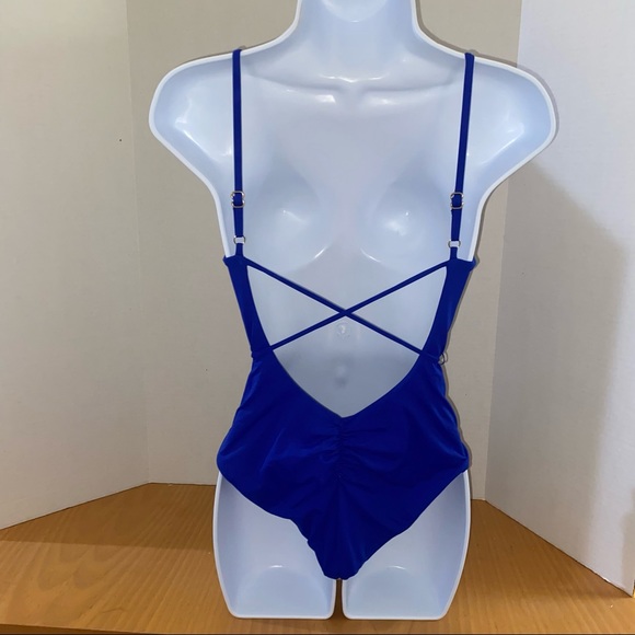NWOT BECCA Flair Caroline Shirred One-Piece Swimsuit - Picture 5 of 6